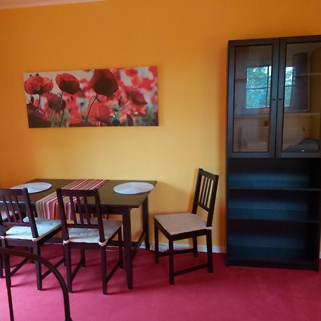 Kemenate Zimmer Gechaichnishof 7Born Maring-Noviand Exteriör bild