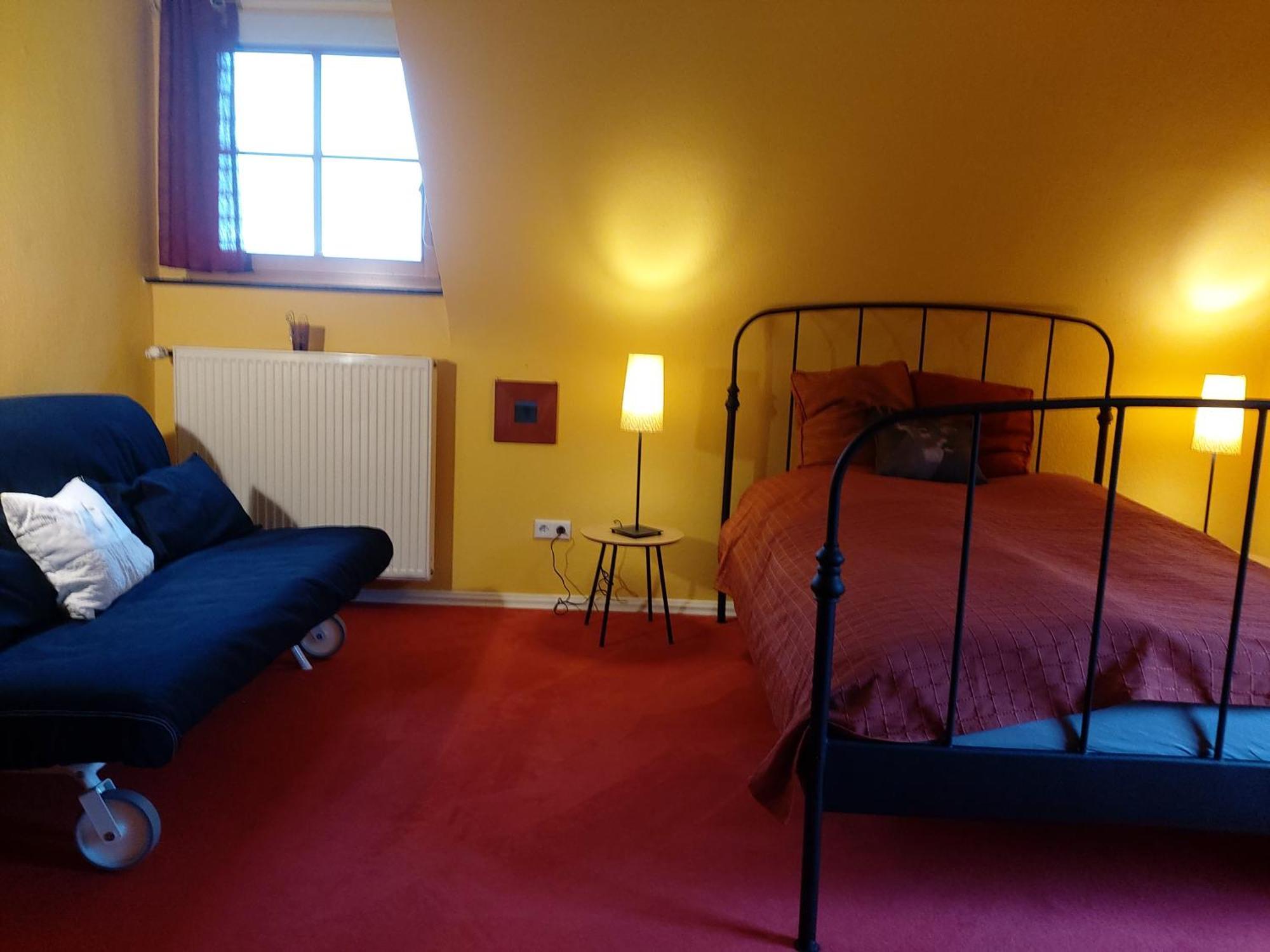Kemenate Zimmer Gechaichnishof 7Born Maring-Noviand Exteriör bild